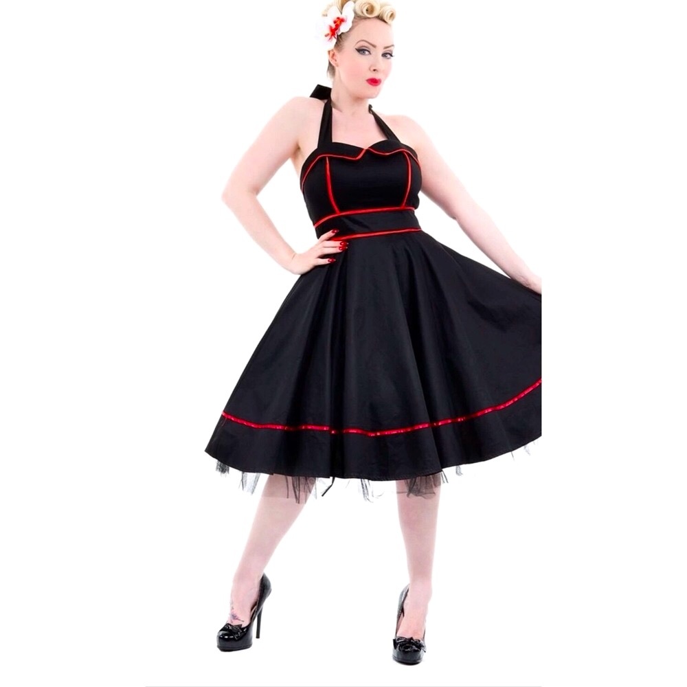NEW! Hearts And Roses Octavia Halter Swing Dress